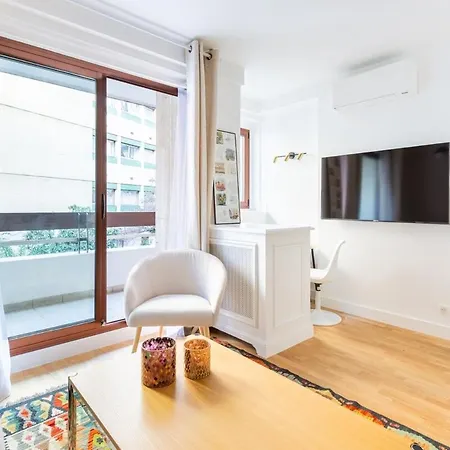 Passy Trocadero Chic *