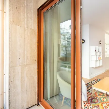 Appartement Passy Trocadero Chic